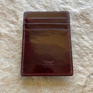 Men’s Bosca Magnetic Money Clip Card Holder. Measures 3” x 4”